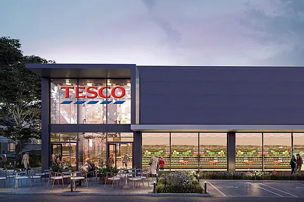 Delivering durable specialist flooring solutions for businesses throughout the UK and Ireland.